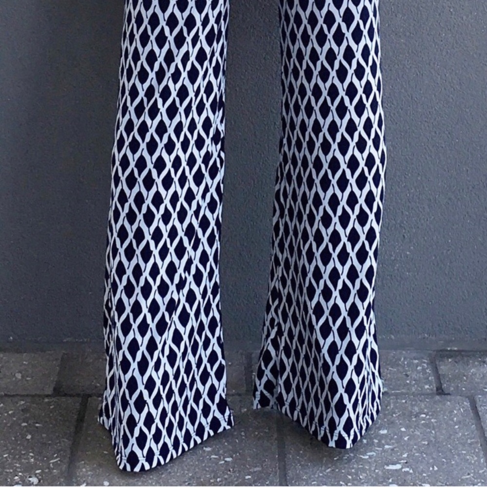 Diamond Leaf Palazzo Pants